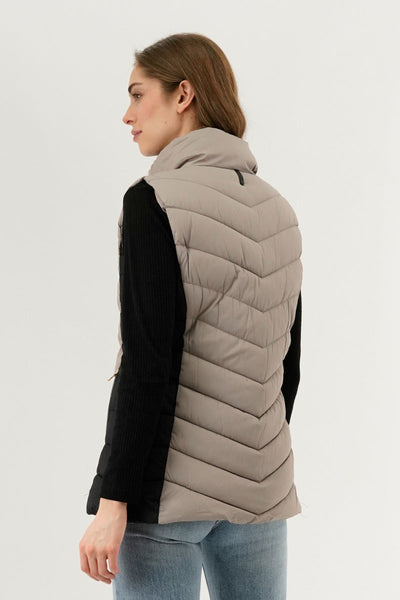Canada Weather Gear Chevron Quilted Vest - Taupe