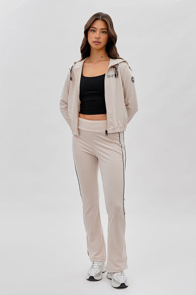 Super Triple Goose Cropped Active Hoodie - Beige - Womens Hoodies & Sweatshirts - Canada Weather Gear
