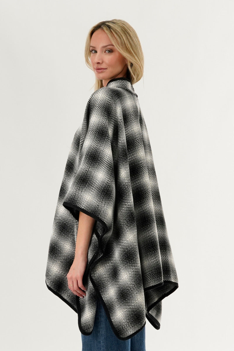 Canada Weather Gear Plaid Poncho - Grey - Womens Ponchos - Canada Weather Gear